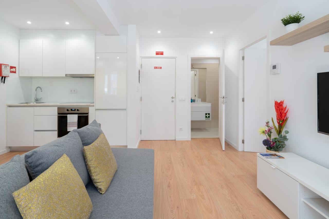 Sweet Sunny Flat W/ Balcony - Gaia Leilighet Vila Nova de Gaia Eksteriør bilde