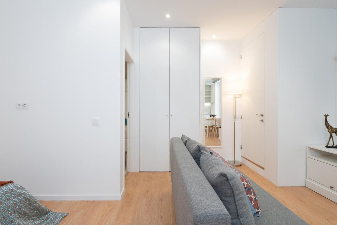 Sweet Sunny Flat W/ Balcony - Gaia Leilighet Vila Nova de Gaia Eksteriør bilde